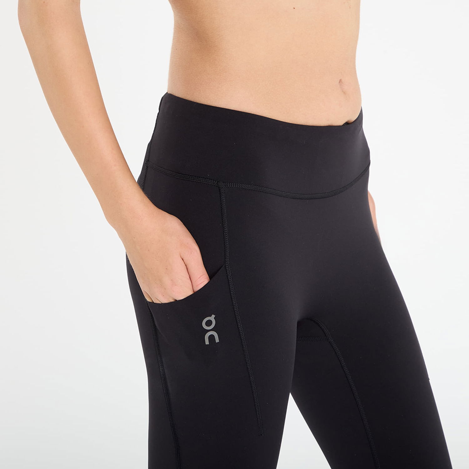 Легінси On Running Performance Tights 7/8 Running Leggings чорний | 1WF30200553, 1
