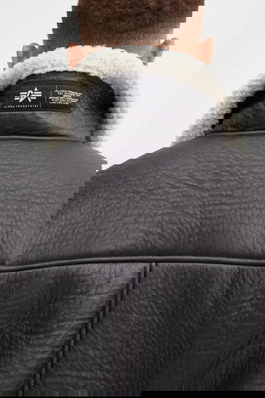 Куртка бомбер Alpha Industries B-15 Modified Faux Leather Bomber Jacket with Faux Shearling Collar чорний | 258117, 3