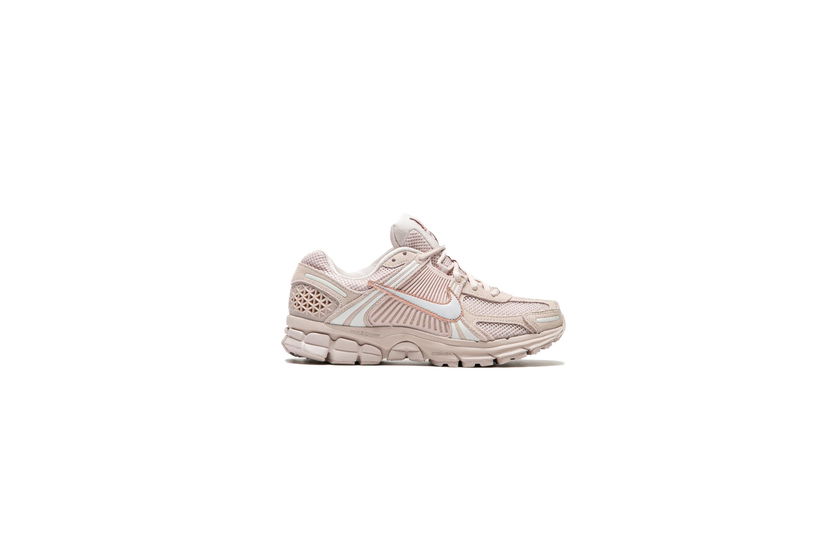 Кросівки та взуття Nike Zoom Vomero 5 Рожевий | HQ0458-600