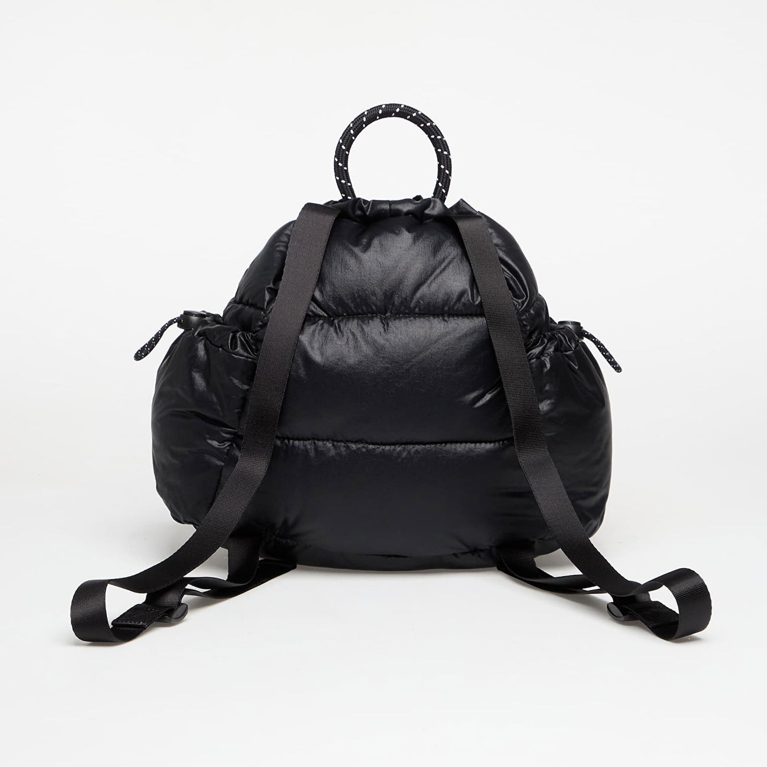 Рюкзак Nike Quilted Drawstring Top Handle Backpack NSW Puffle Mini чорний | HQ6693-010, 1