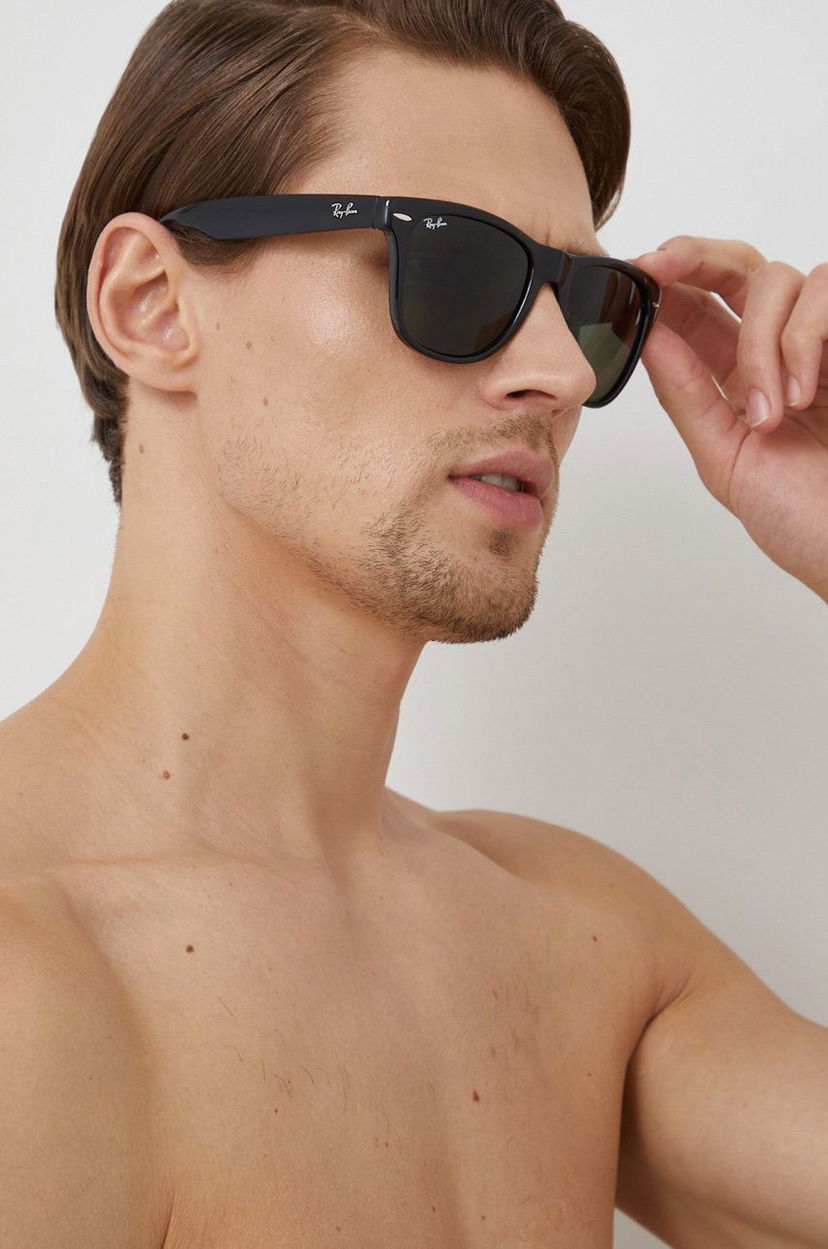 Сонцезахисні окуляри Ray-Ban Sunglasses FOLDING WAYFARER 0RB4105 чорний | RB4105.601.54