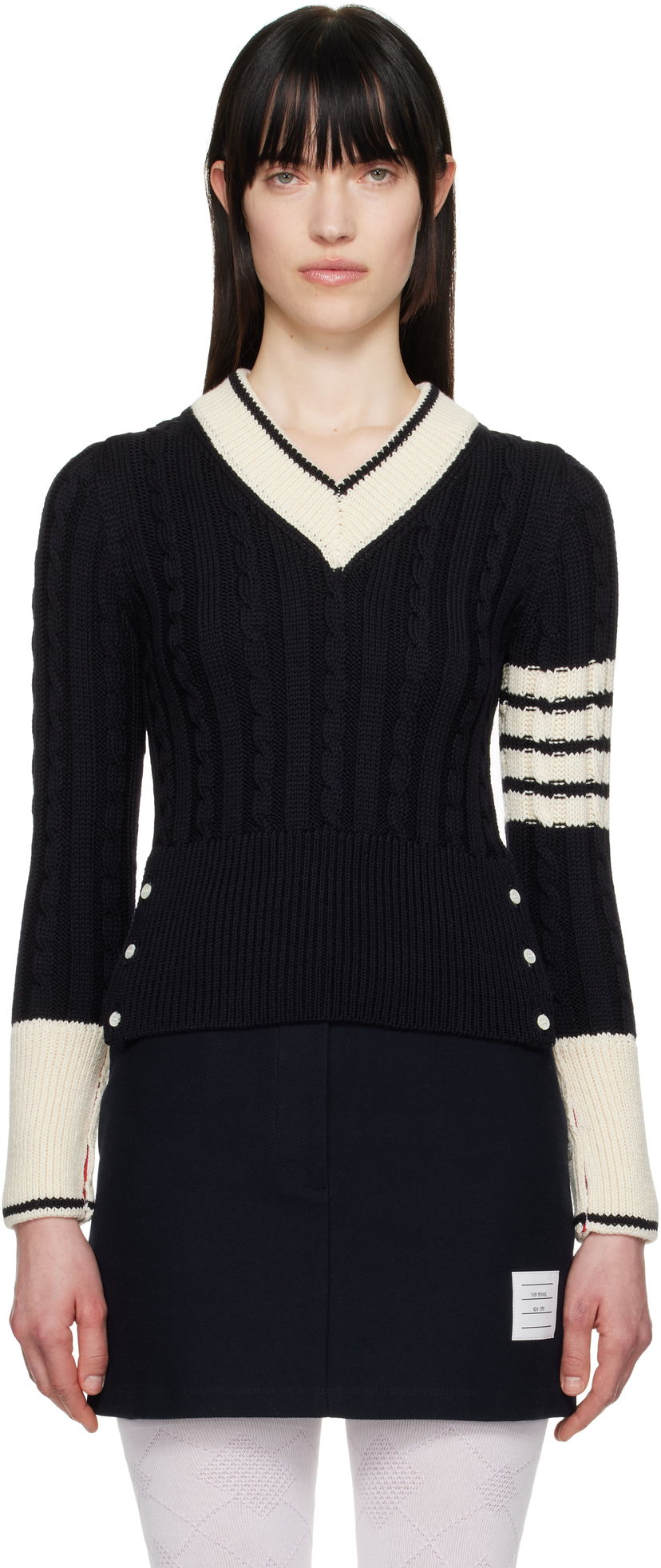 Cветр Thom Browne Thom Browne Classic Merino Wool V-Neck Sweater темно-синій | FKA484A-Y1024