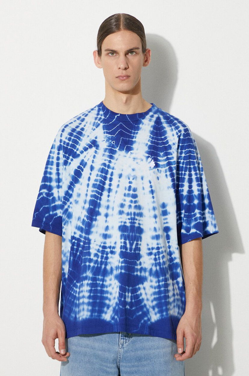 Футболка Marcelo Burlon Marcelo Burlon Soundwaves Tie-Dye T-Shirt Синій | CMAA054S24JER0044501