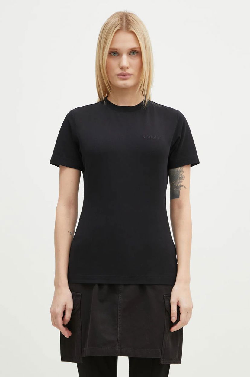 Футболка VETEMENTS VETEMENTS Embroidered Logo Fitted T-Shirt чорний | WA66TR630B