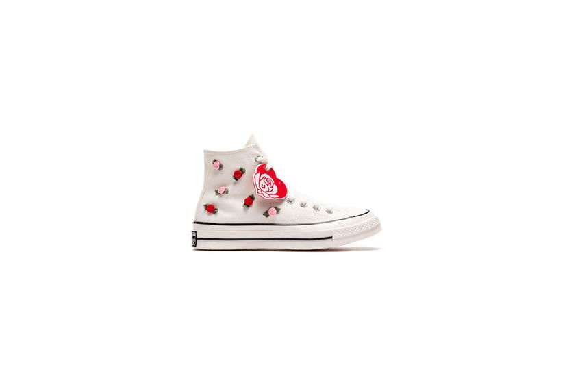 Кросівки та взуття Converse CHUCK 70 HI 'Valentine's Day' білий | A10637C