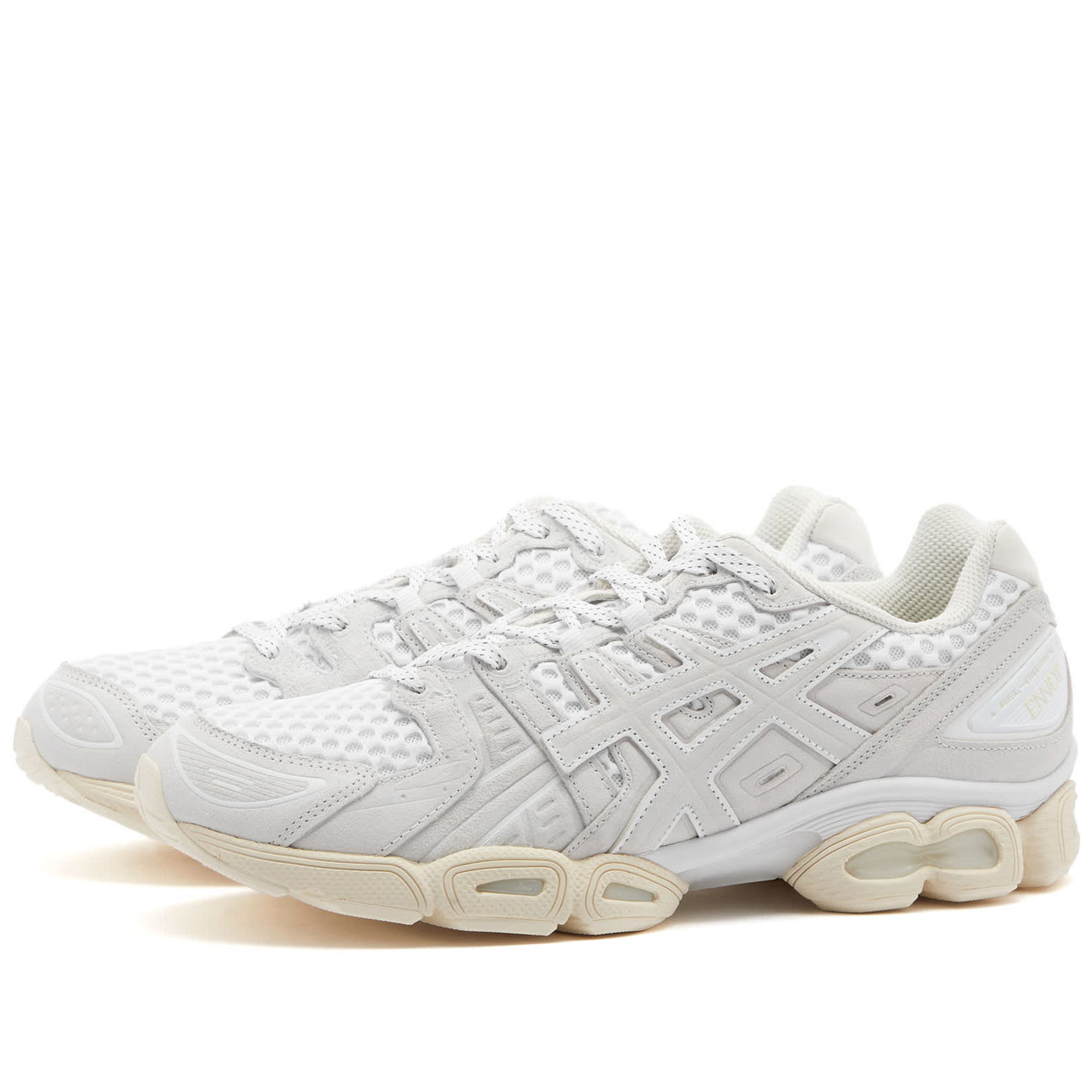 Кросівки та взуття Asics Men's x Ennoy Gel-Nimbus 9 Sneakers in Grey/White, Size UK 3 | END. Clothing білий | 1201B034, 0