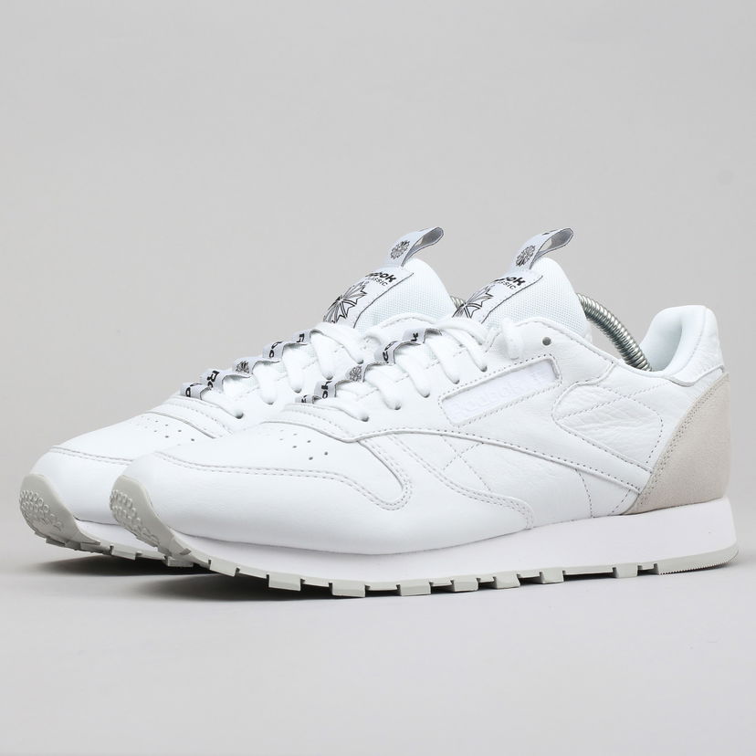 Кросівки та взуття Reebok Classic Leather IT білий | BS6209