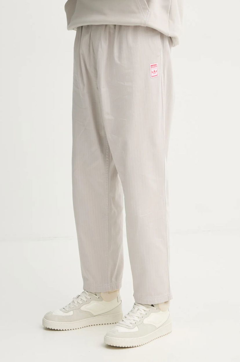 Штани adidas Originals Cotton Chino Pants бежевий | JD0673