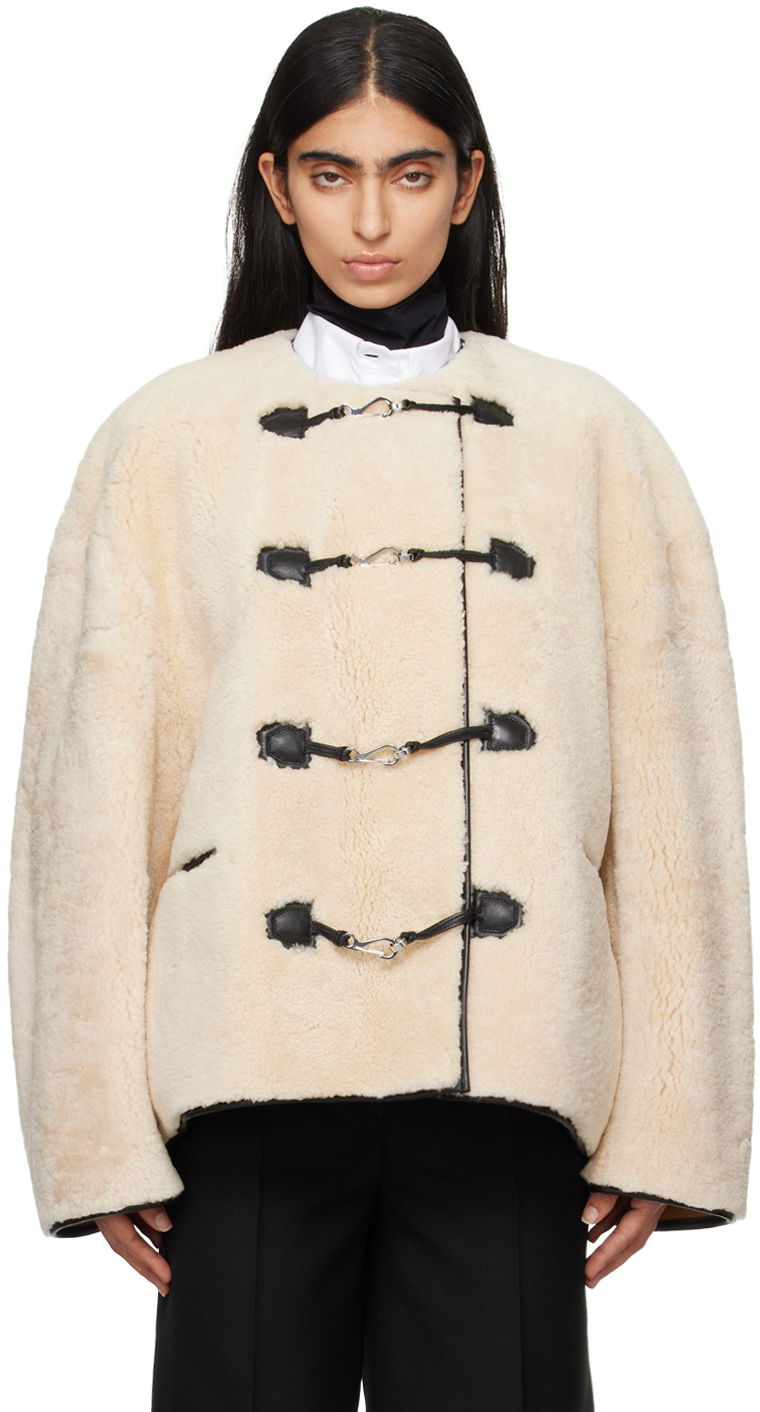 Пальто TOTEME TOTEME Women's Teddy Clasp Shearling Jacket бежевий | 214-120-604