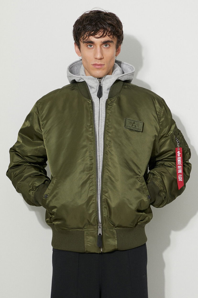 Куртка бомбер Alpha Industries Alpha Industries MA-1 D-Tec Bomber Jacket Зелений | 183110.257