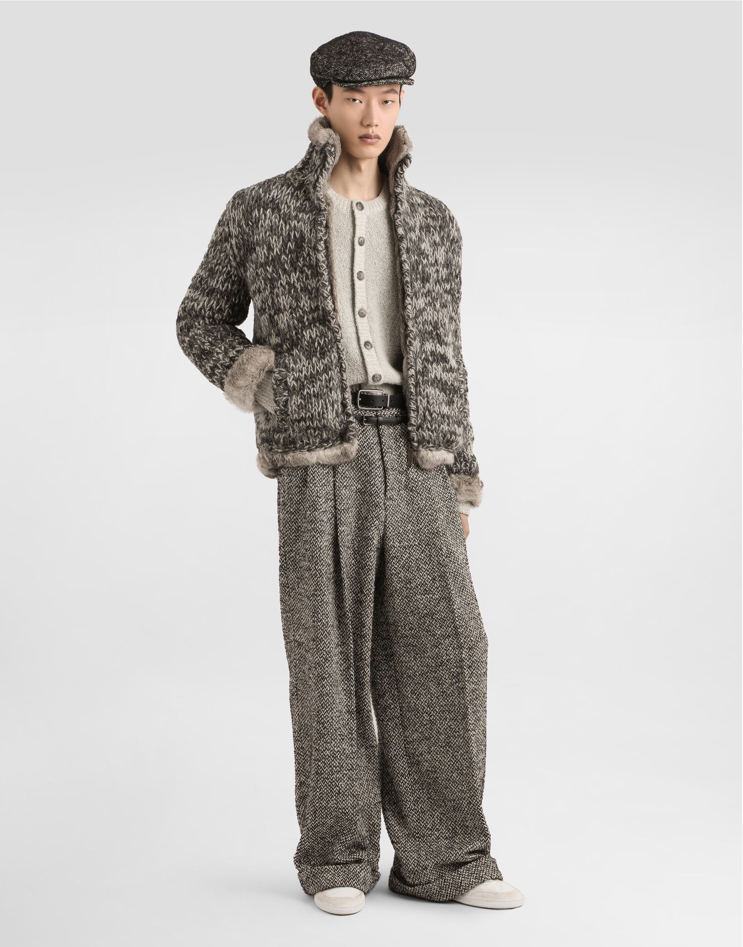 Штани Dolce & Gabbana Dolce & Gabbana Wool Blend Dotted Cuffed Trousers бежевий | GP16OTFMZAJS8030, 1