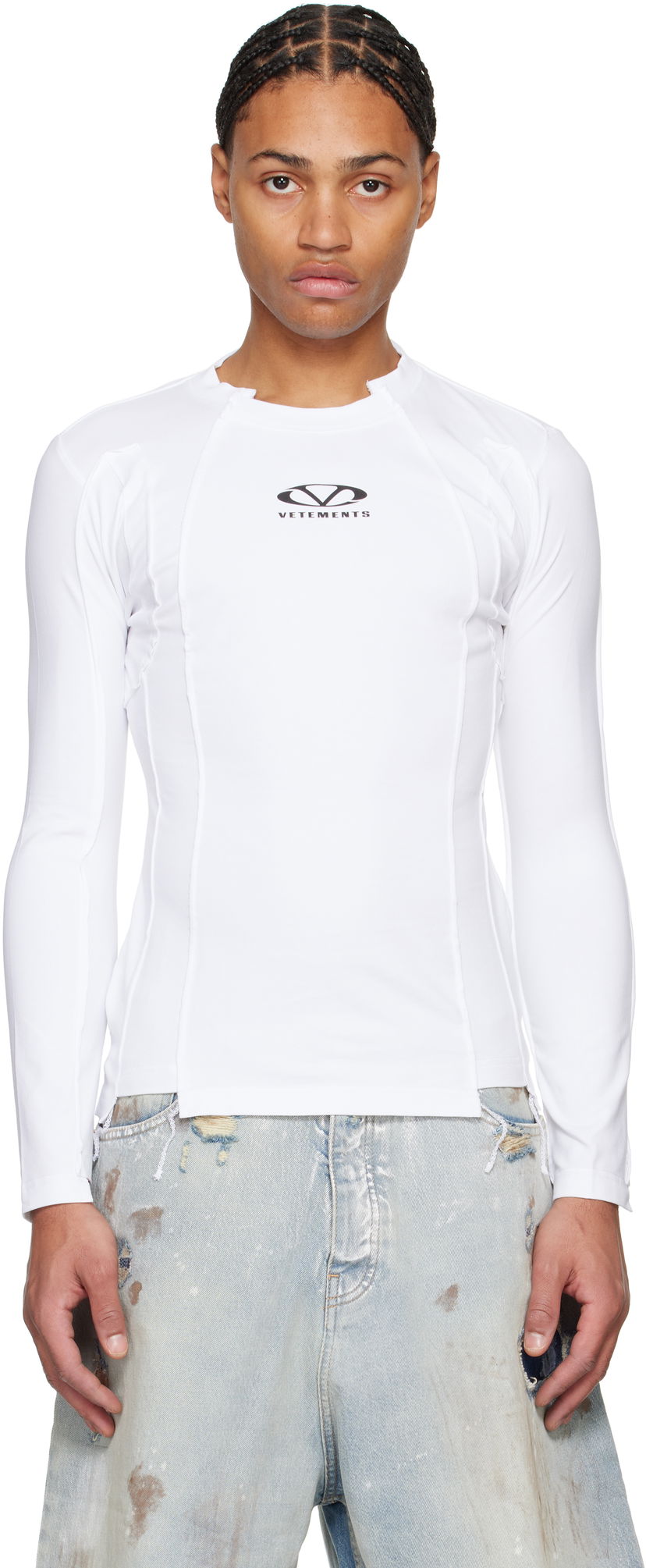 Футболка VETEMENTS Oval Logo Cut-Out T-Shirt білий | UA66LS600W