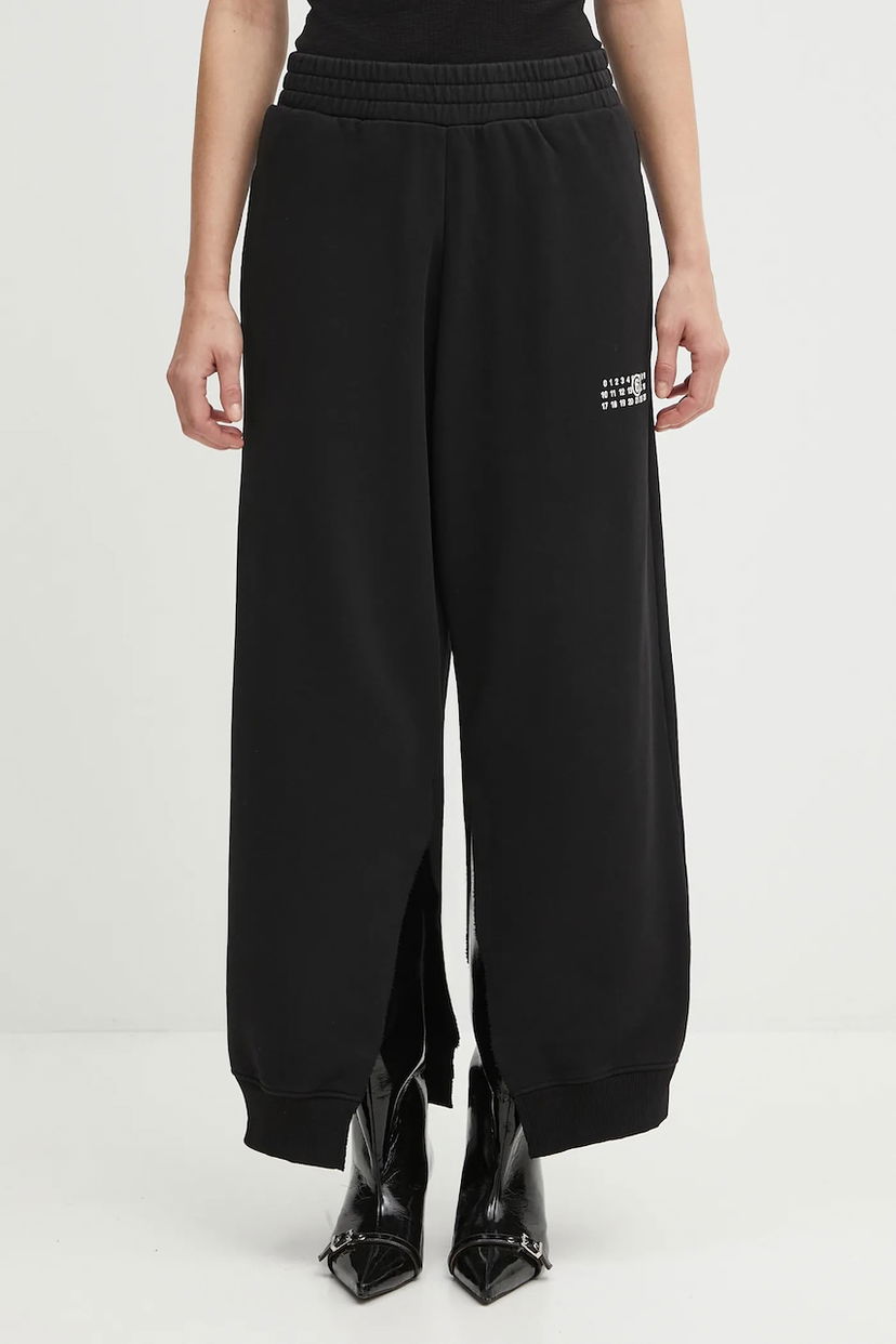 Спортивні штани Maison Margiela MM6 Maison Margiela Women's Split Hem Sweatpants чорний | S52KA0546.M25025.900