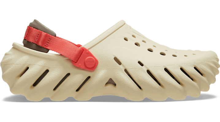Кросівки та взуття Crocs Echo Clogs бежевий | 207937-108