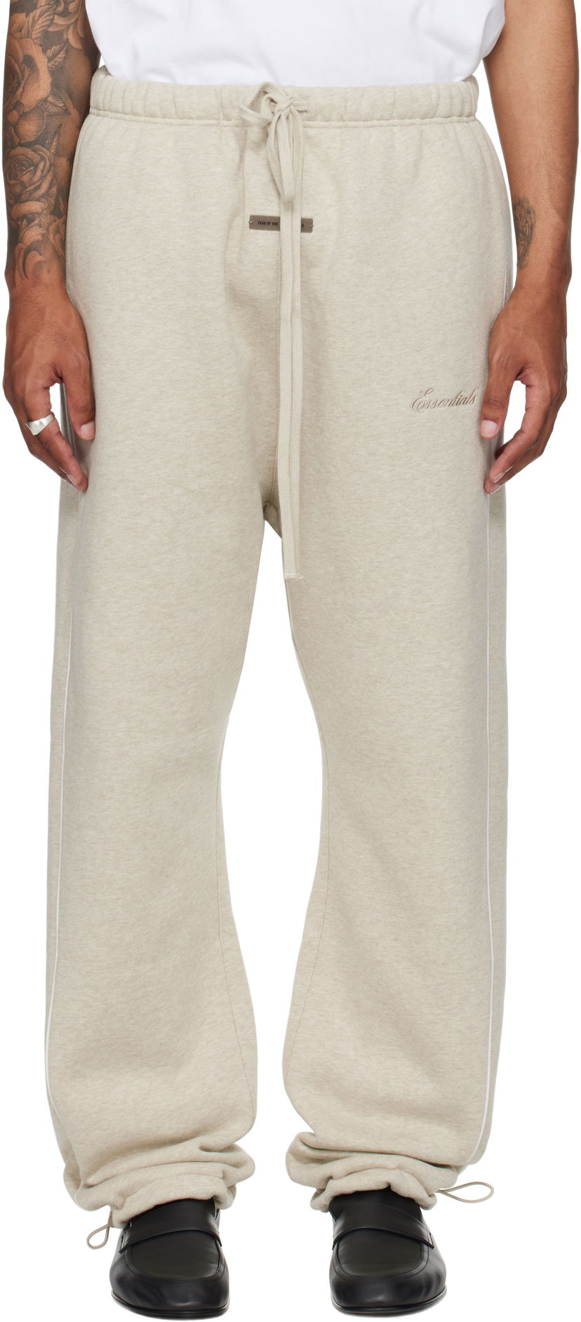 Спортивні штани Fear of God Fear of God ESSENTIALS Relaxed Fleece Piping Sweatpants бежевий | 130SP258062F