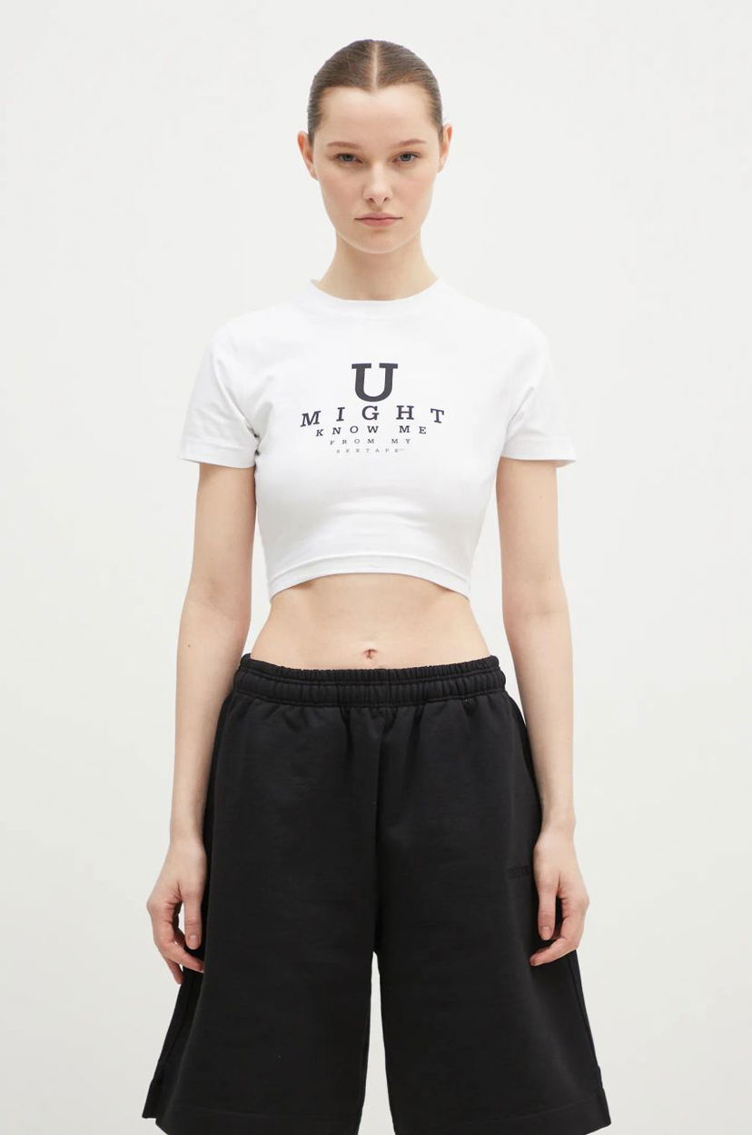 Кроп-топи VETEMENTS Cropped Fitted 'U Might Know Me' T-Shirt білий | WA66TR750W