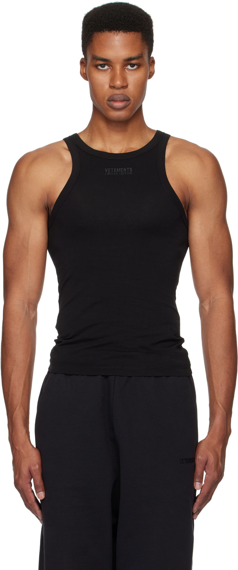Безрукавка VETEMENTS Embroidered Logo Tank Top чорний | UA66TO620B