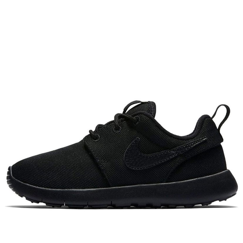 Кросівки та взуття Nike Roshe One чорний | 749427-031