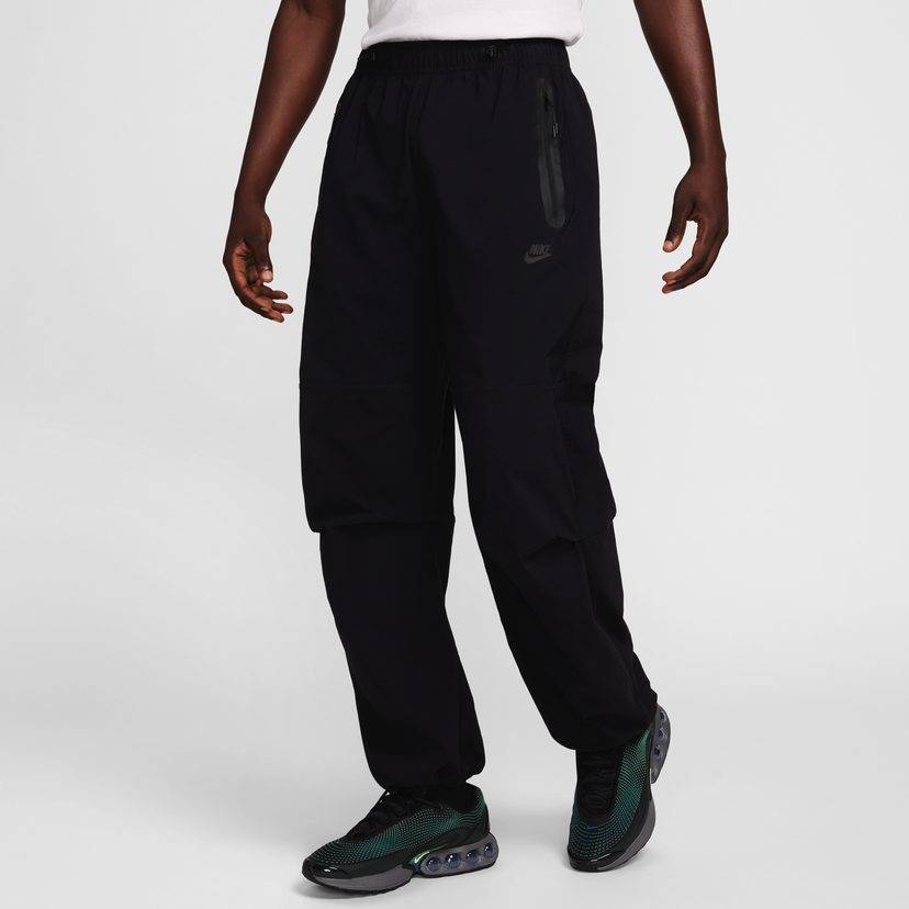 Штани Nike Tech Pants чорний | HM7158-010