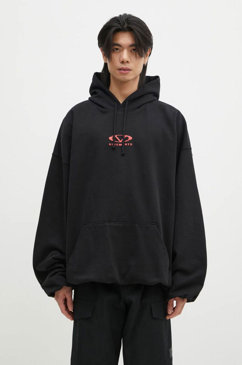 Світшоти VETEMENTS Oval Logo Cropped Boxy Hoodie чорний | UA66HD600BR