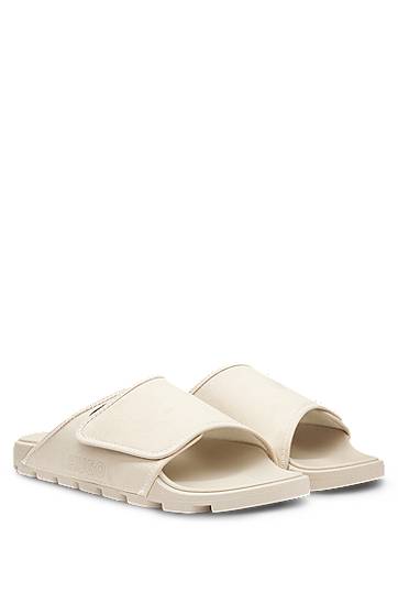 Аксесуари BOSS Faux-Suede Slides білий | 50548704