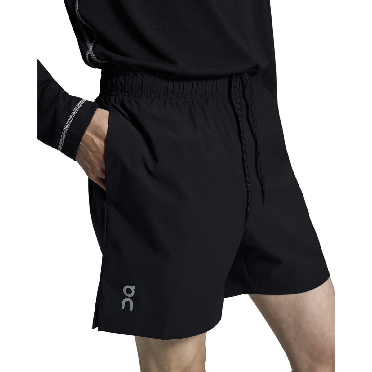 Шорти On Running 5" Core Running Shorts чорний | 1MF10120553, 1