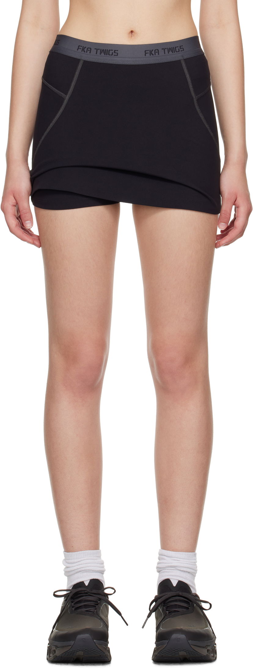 Спідниця On Running FKA twigs Edition Studio Skort чорний | 1WF11980553