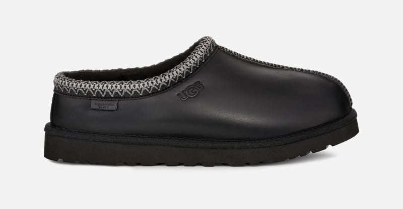 Кросівки та взуття UGG Tasman Leather Regenerate чорний | 1163890-BLK