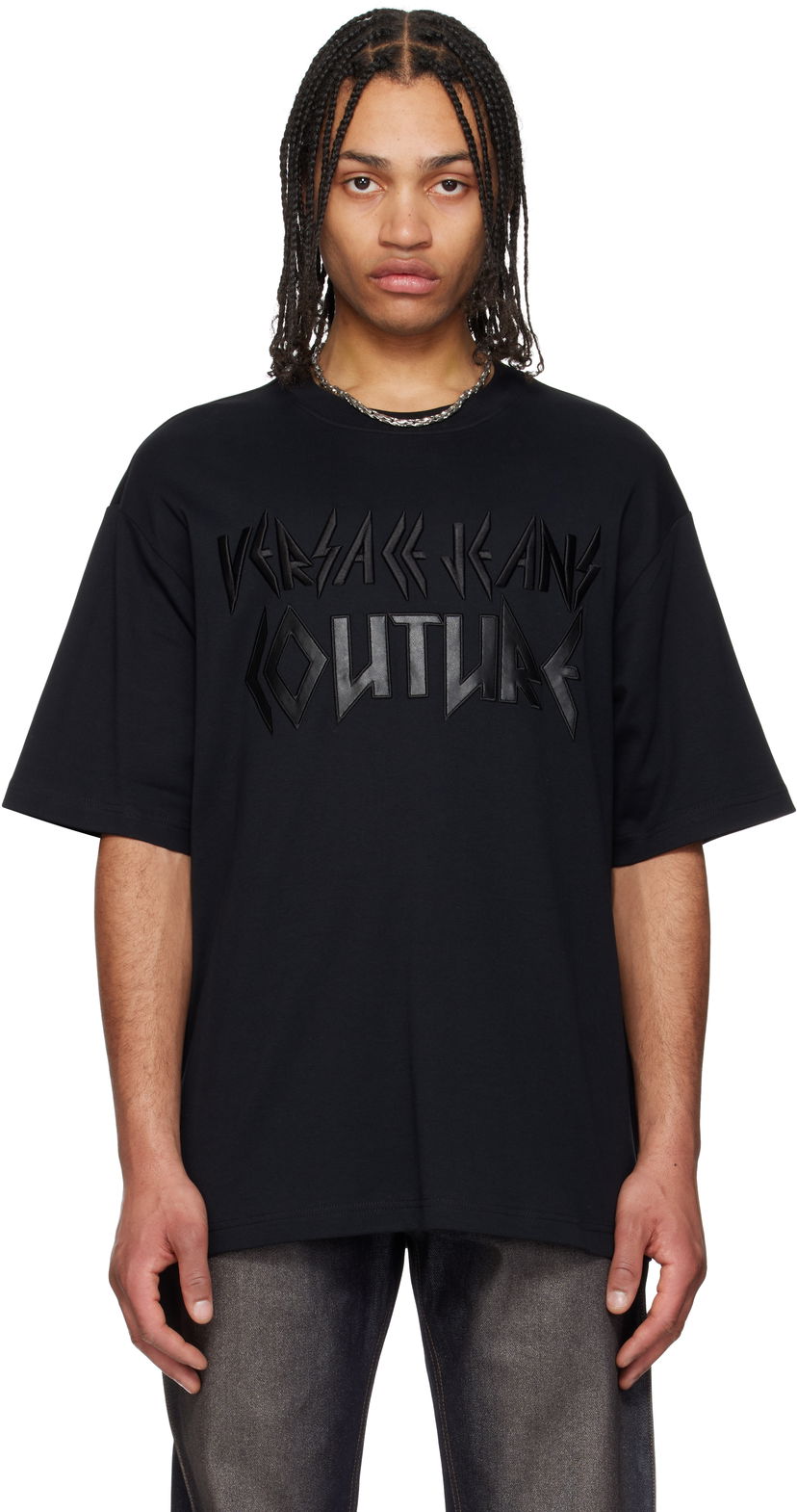 Футболка Versace Versace Jeans Couture Logo Metal Patch T-Shirt чорний | E78GAHE02_ECJ01E