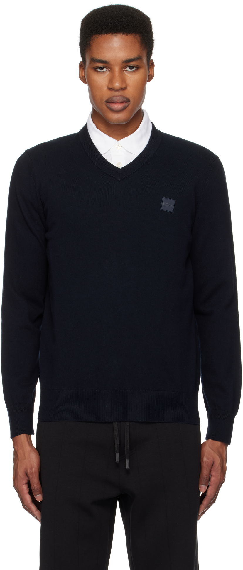 Cветр BOSS V-Neck Logo Patch Sweater темно-синій | 50534120