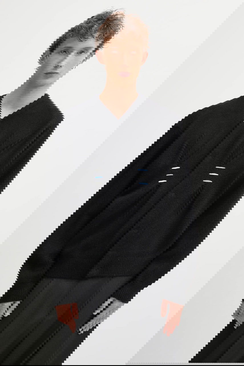 Cветр ADER ERROR KNIT Wool Blend Cardigan with Front Pleats and Bar Details чорний | BO01FWKT0703BK, 0