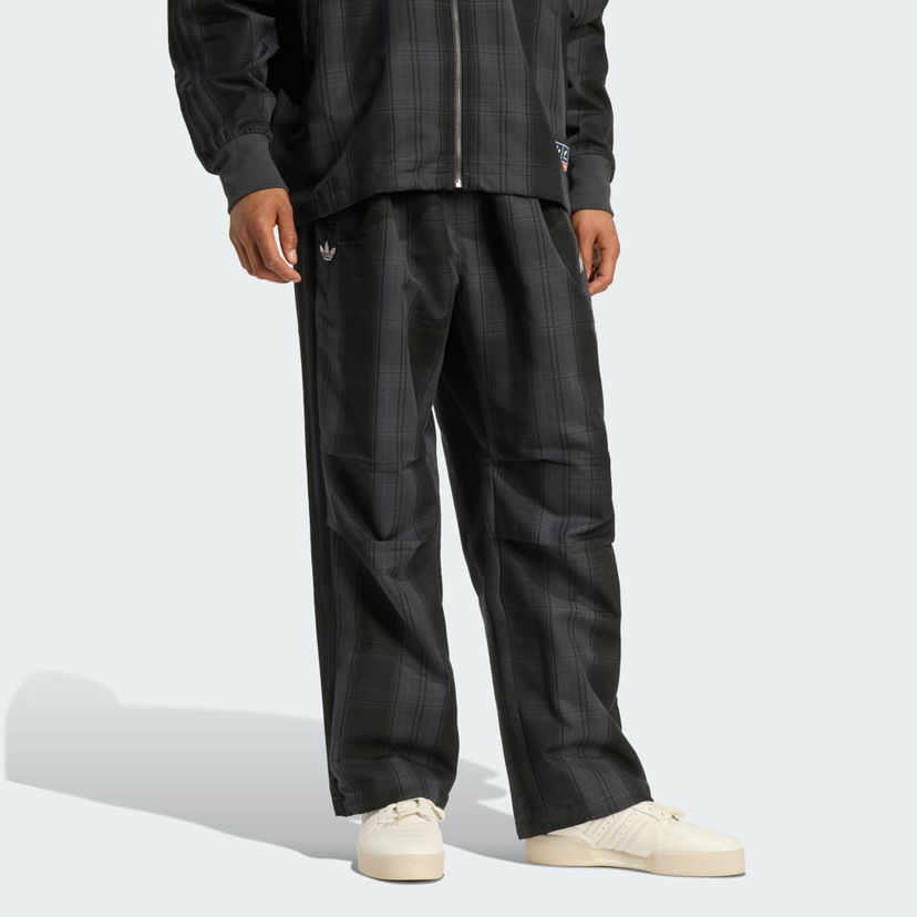Штани adidas Performance Originals All Blacks Firebird Plaid Track Pants чорний | KG4637