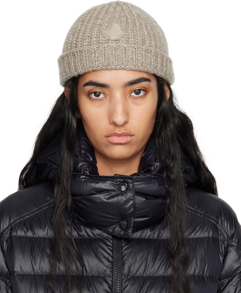 Шапка Moncler Taupe Virgin Wool Beanie чорний | J20933B00057M2039