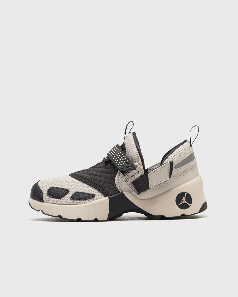 Кросівки та взуття Jordan Trunner LX Light "Orewood Brown" бежевий | HQ2164-102