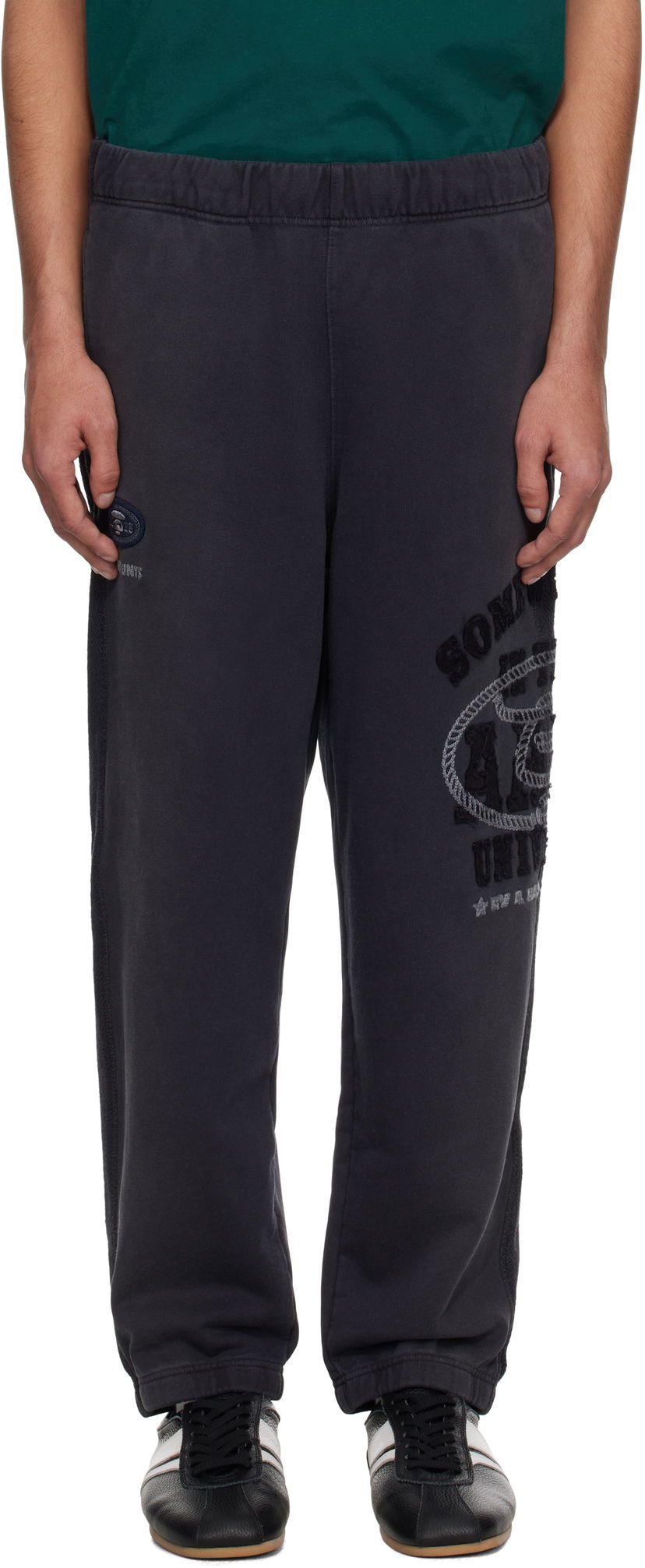 Спортивні штани AAPE by A Bathing Ape AAPE by A Bathing Ape 'AAPE' Main Sweatpants чорний | AAPPTMB684XXNBKL