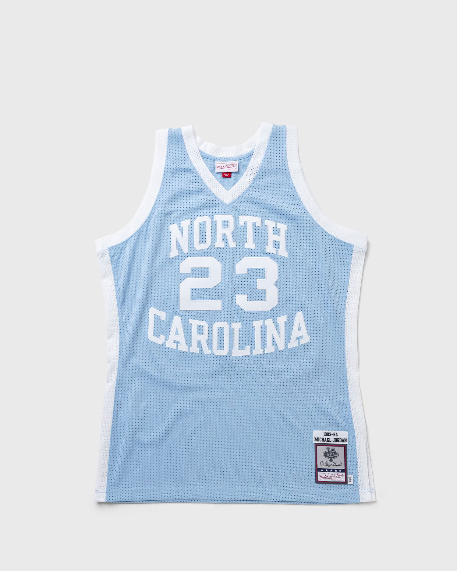 Безрукавка Mitchell & Ness NBA Authentic Jersey University Of North Carolina 1983-84 Michael Jordan #23 Синій | AJY54495-UNC83MJOLTBL, 0