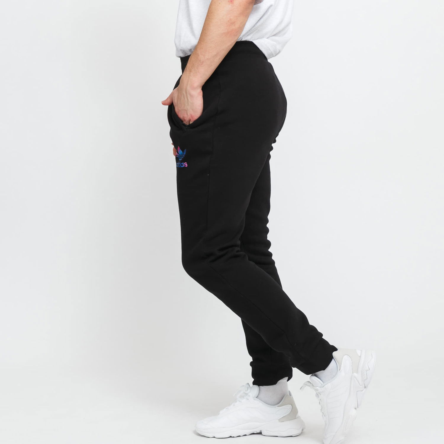 Спортивні штани adidas Performance Tref Ser Pant 1 чорний | HG3911, 1