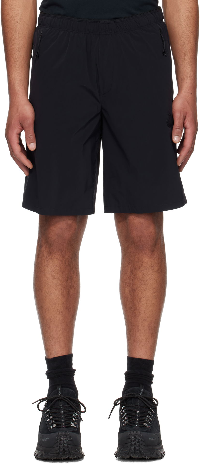 Шорти Moncler Moncler Logo Patch Shorts чорний | K10912B0000759865