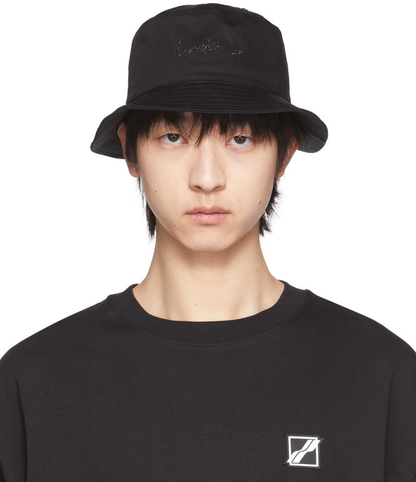 Кепка We11done We11done Hotfix Star Bucket Hat чорний | WD-AH1-22-410-U-BK