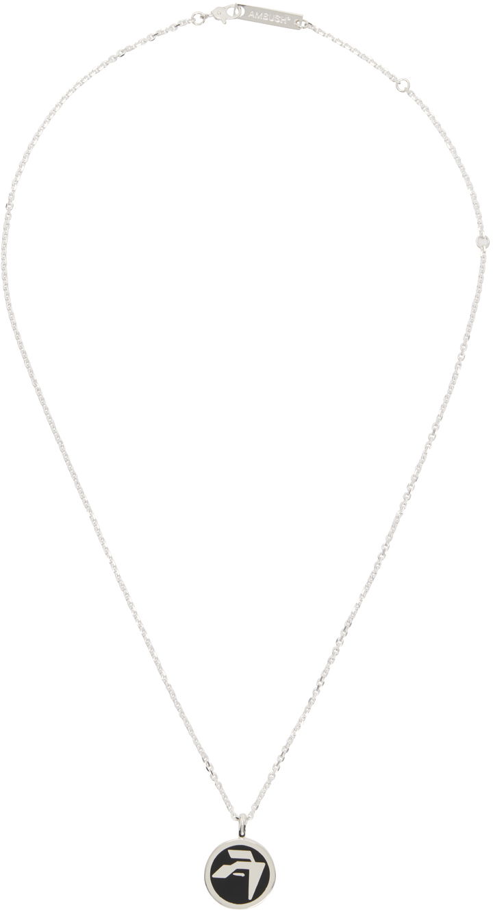 Кольє Ambush Epoxy Amblem Charm Necklace Сірий | BMOB00ES24SIL0011000