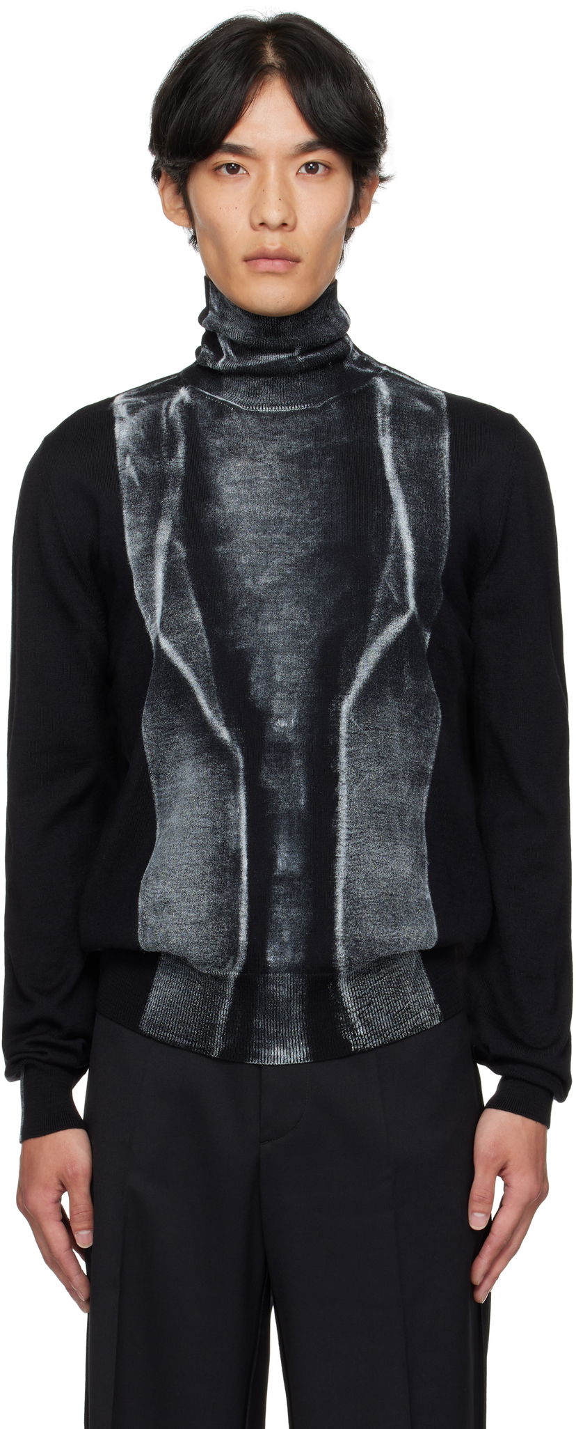 Cветр Maison Margiela MM6 Maison Margiela Folded Print Turtleneck Sweater чорний | SH0HA0005 M13129