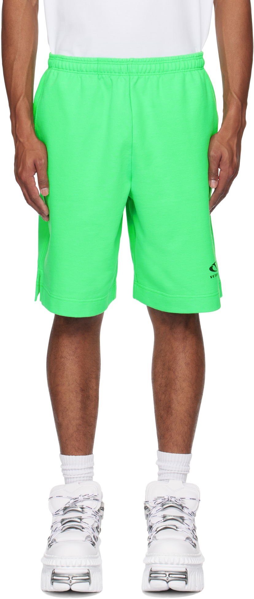 Шорти VETEMENTS Oval Logo Sweatshorts Зелений | UA66SS600E