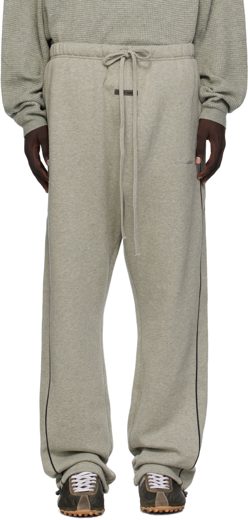 Спортивні штани Fear of God ESSENTIALS Relaxed Fleece Piping Sweatpants Сірий | 130SP258065F