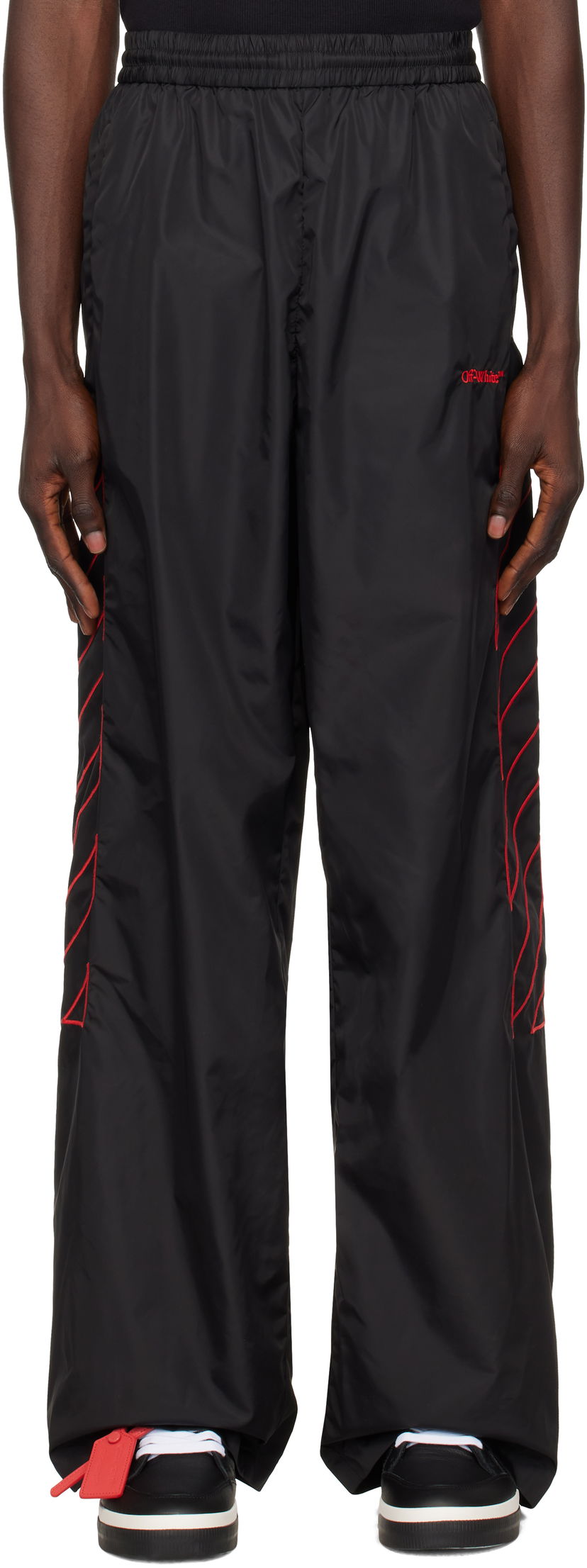 Штани Off-White Outlined Diag Track Pants чорний | OMCJ019F24FAB0011025