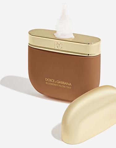 Духи та ароматизатори Dolce & Gabbana Dolce & Gabbana Blueberry Nutri-Tint Skin Tint 28W Medium Deep Коричневий | MKUPFCE0035V0020, 1