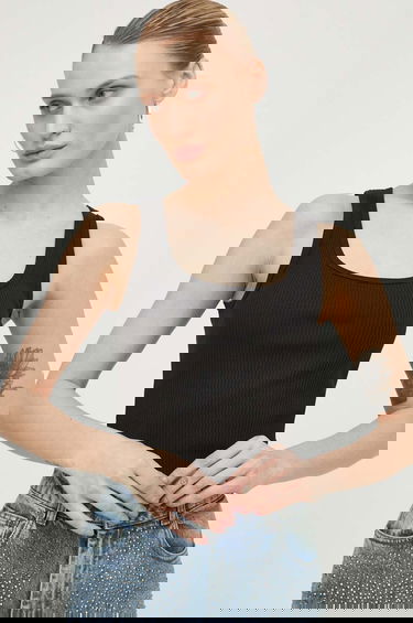 Безрукавка Samsoe Samsoe Samsoe Samsoe SAAMANZA Ribbed Square Neck Tank Top чорний | F10000006, 0
