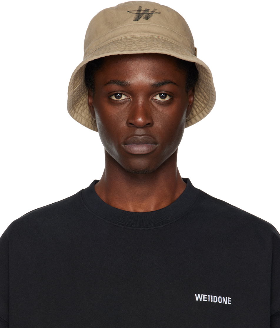 Кепка We11done We11done WD One Logo Bucket Hat бежевий | WD-AH3-22-404-U-BG, 0