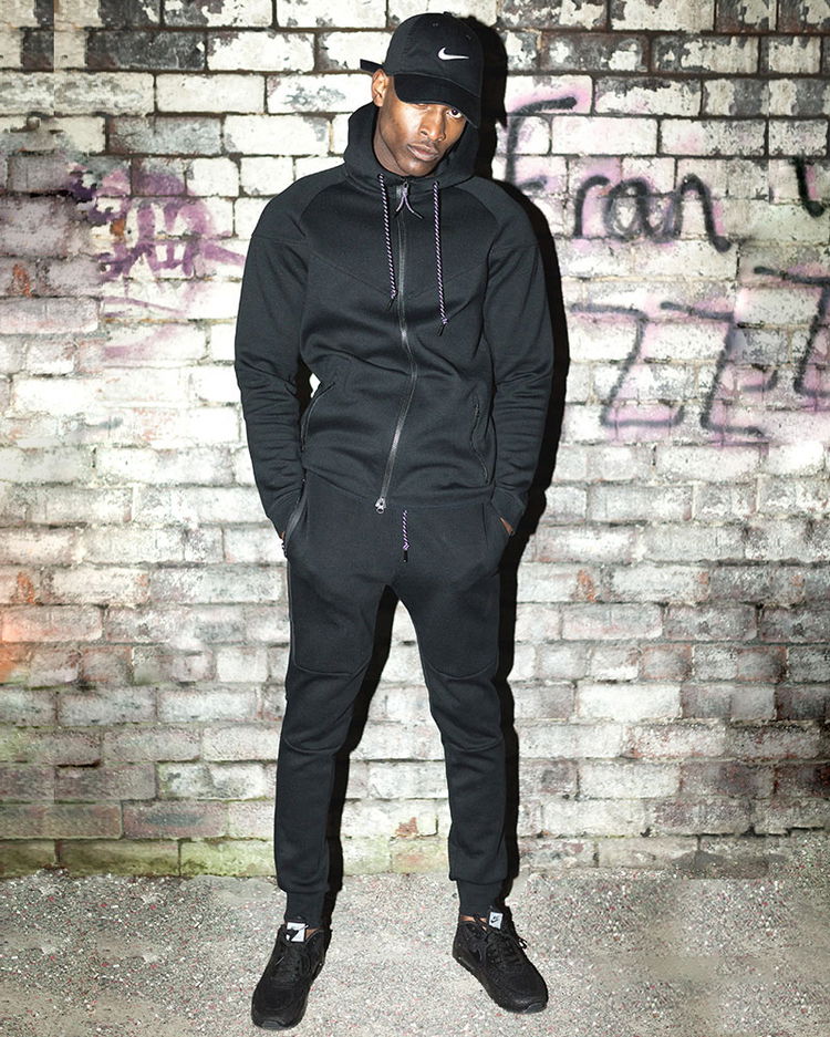 Basic Tech Fleece Fit